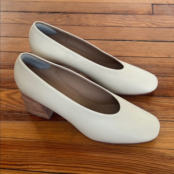 Huma Blanco "The Gabi" Leather Block Heel Pumps Bone/Light Cream - EU Size 40 - Picture 5 of 13